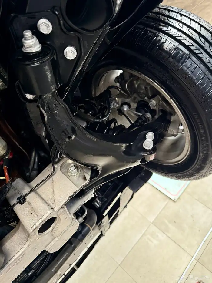 لينكون تاون كار لارج L ( مخزن 95الف ) سعودي 2011 بدي وكالة 76