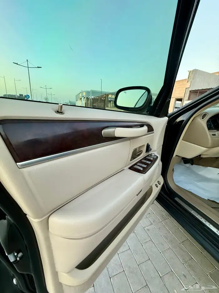 لينكون تاون كار لارج L ( مخزن 95الف ) سعودي 2011 بدي وكالة 19