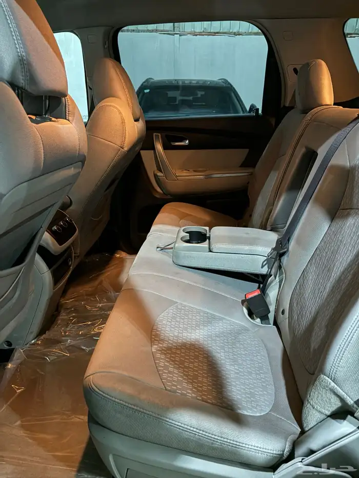 جمس اكاديا 2009 دبل نص فل عائلي ثلاث صفوف سعودي 9