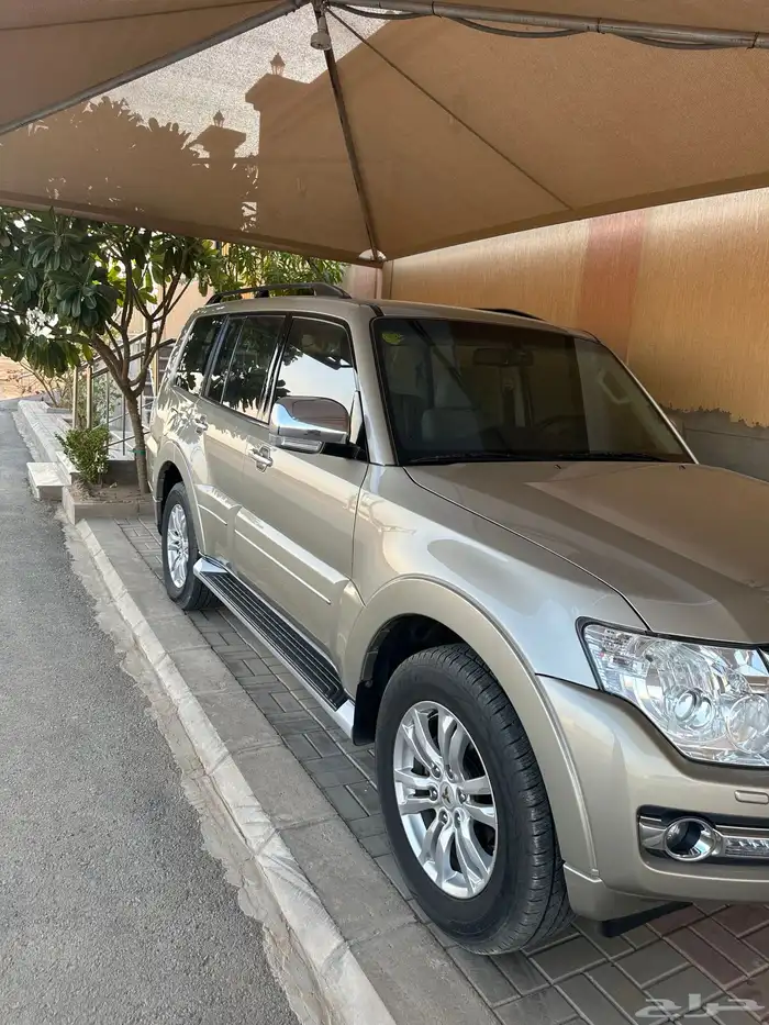 باجيرو 2020 ذهبي 0