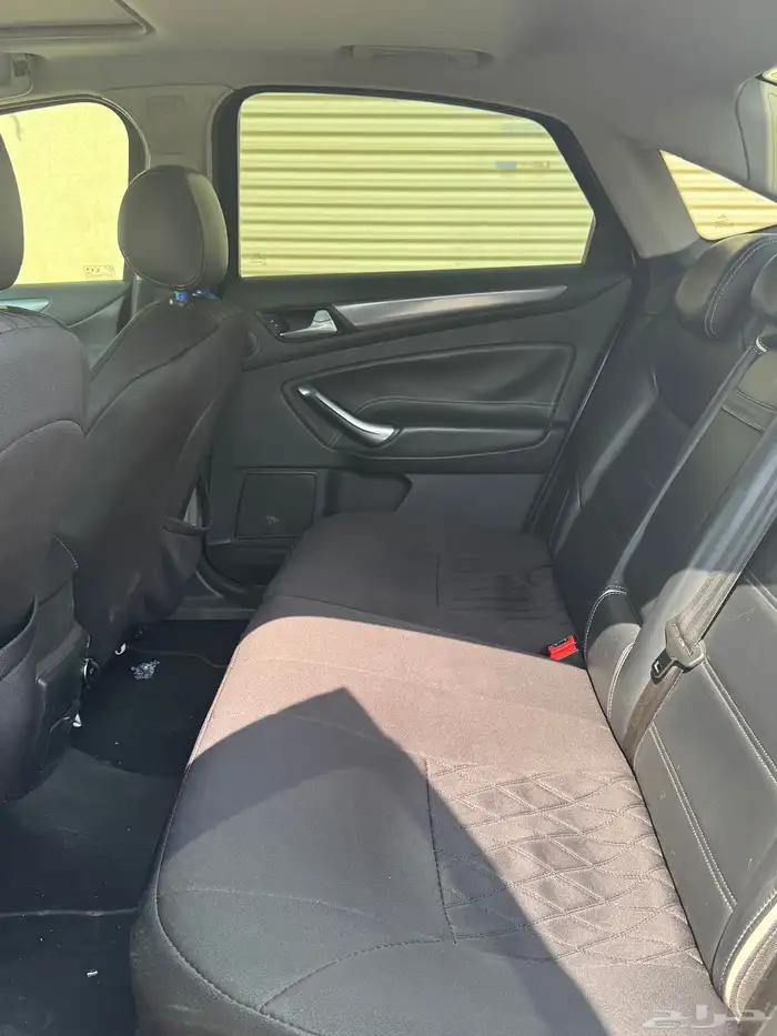 فورد منديو 4