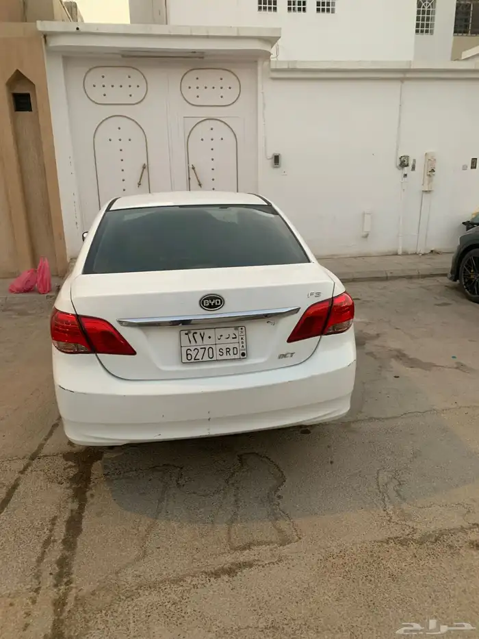 سيارة byd f3 2016 ممشي 77 الف لون ابيض 3
