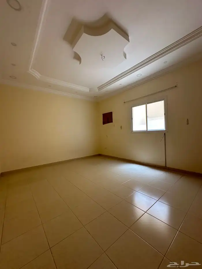 أثاث شقة فخمة في القيم الأسفل الطايف 17