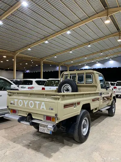 للبيع شاص 2014 فل كامل ونش دقلك بريمي عداد 143 الف index