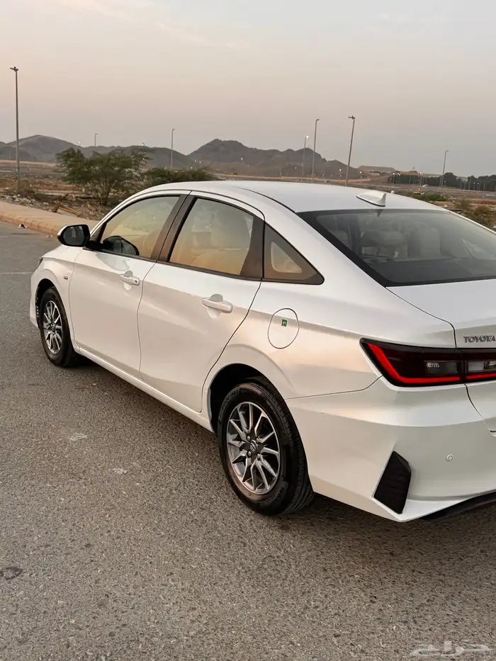 يارس 2023ستندر 0