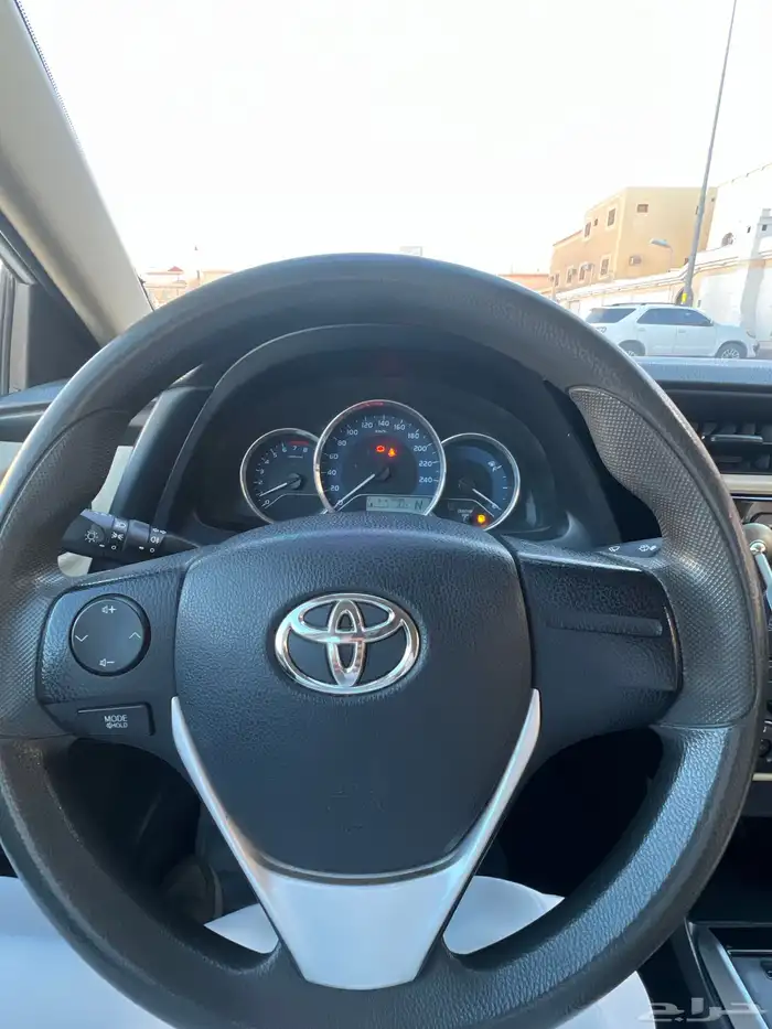 للبيع تويوتا كورلا 2018 بحالة الوكاله 22
