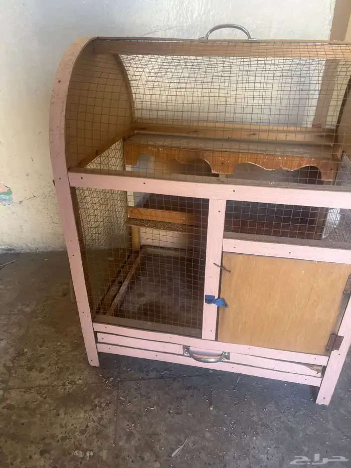 قفص طيور وحمام نضيف للبيع بسعر مناسب 0