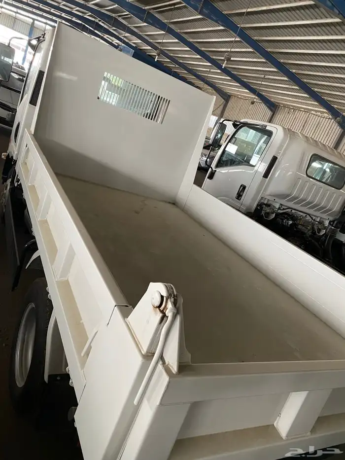 ايسوزو قلاب 3 طن 2025 اقل سعر 2