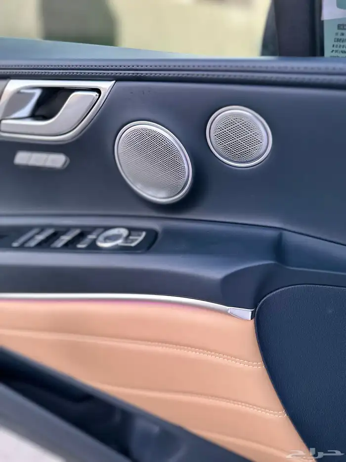 جنسس GV80 رويال فل كامل بحاله الوكاله 2022 29