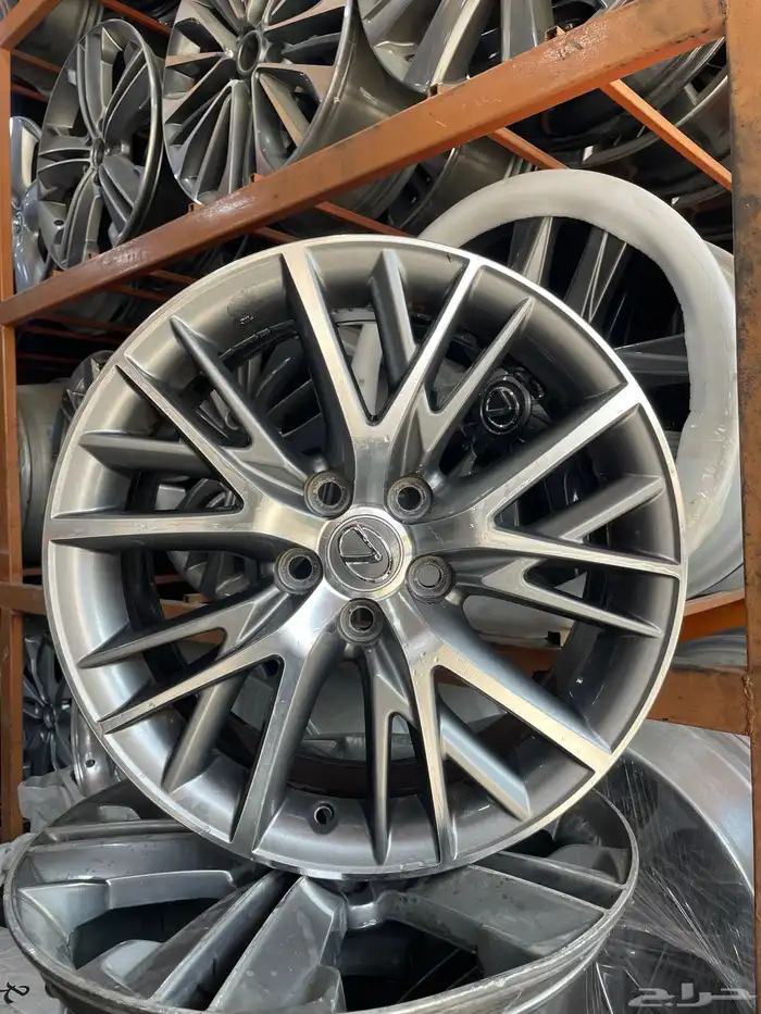 جنوط لكزس GS350 موديل 2019 مقاس 18 0