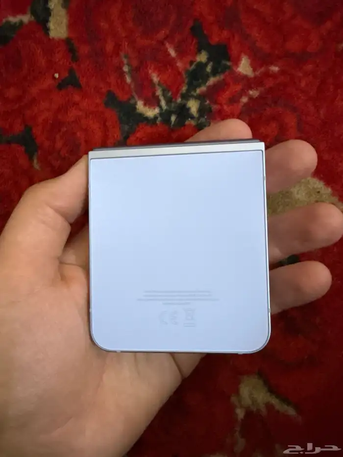 سامسونج زد فليب جوال زيرو استخدام قليل جدا 4