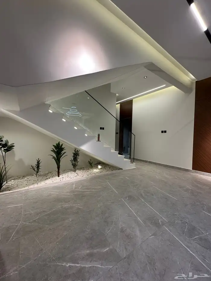 فيله روف ارضي با مدخل سياره تشطيب ممتاز 19