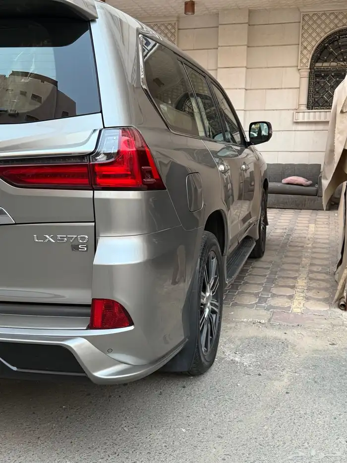 جيب لكزس 2017 للبيع منوة المستخدم 4