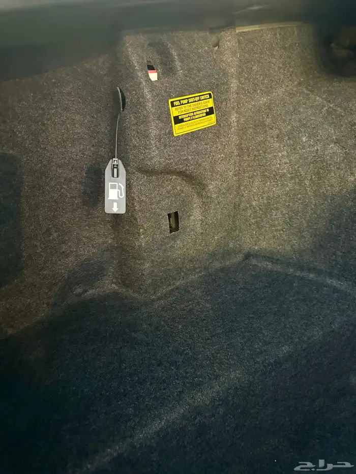 لينكون تاون كار لارج L ( مخزن 95الف ) سعودي 2011 بدي وكالة 65