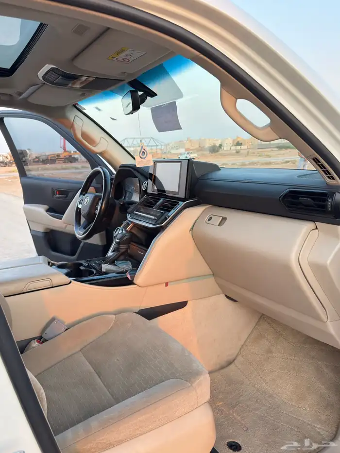 لاندكروزر 2022 ديزل 15