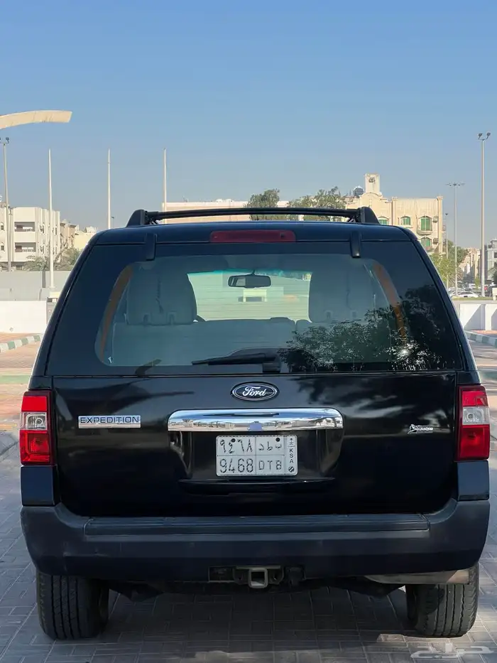 فورد اكسبيدشن قصير 2011 11