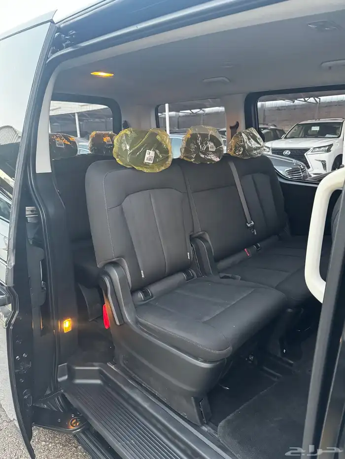 هيونداي ستاريا 2022 14