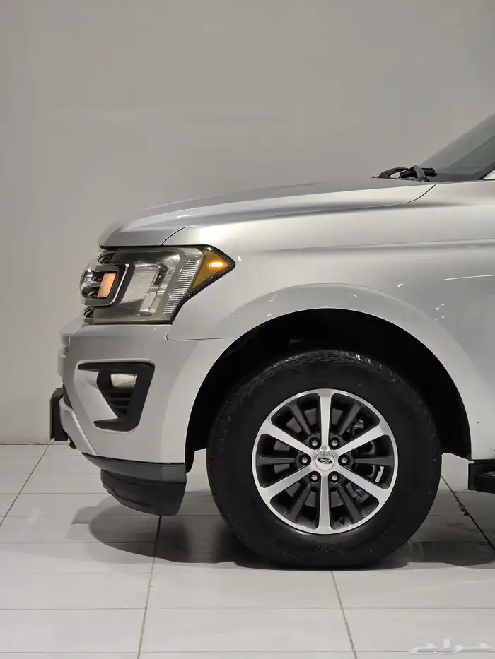 فورد اكسبيدشن موديل 2018 بحالة ممتازة 5