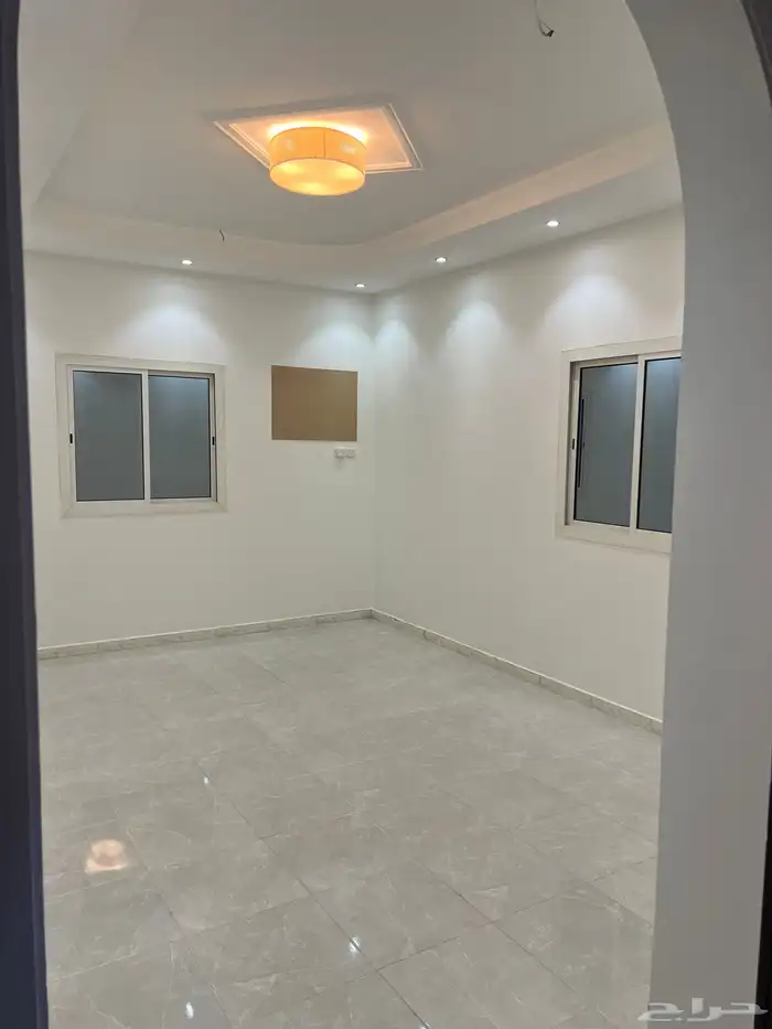 شقة 5 غرف في الحمراء للايجار 15