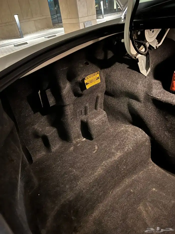 فورد فكتوريا مخزن 30