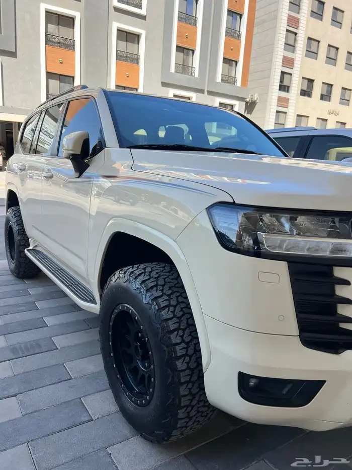 تويوتا لاندكروزر 2022 عدد 7 حبات البيع مستعجل سعر مناسب 3