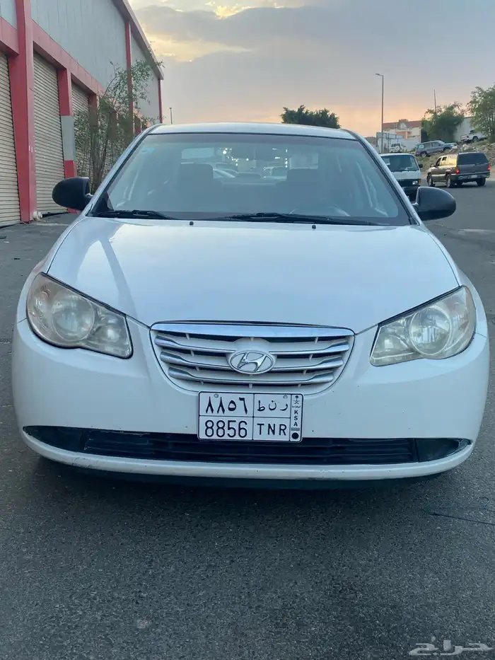 ( تم البيع ) النترا 2011 قير عادي ثاني مالك 0