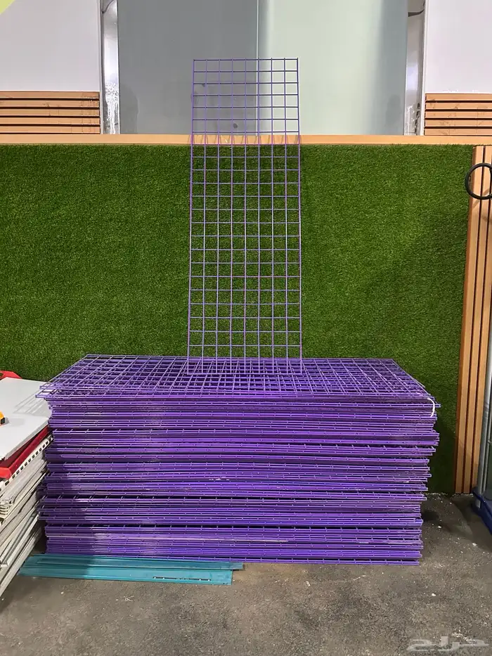 شبك جداري للتعليق 0