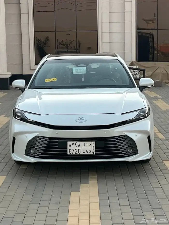 كامري 2025 قراندي بنزين اربع سلندر شبه جديده 0