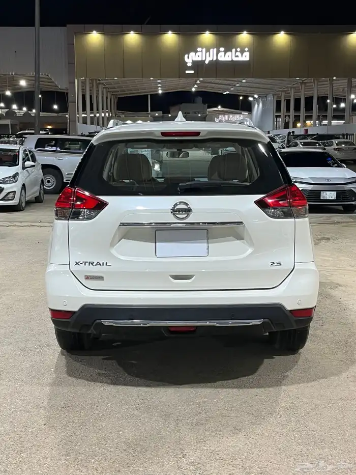 اكس تريل 2022 سعودي دبل 8