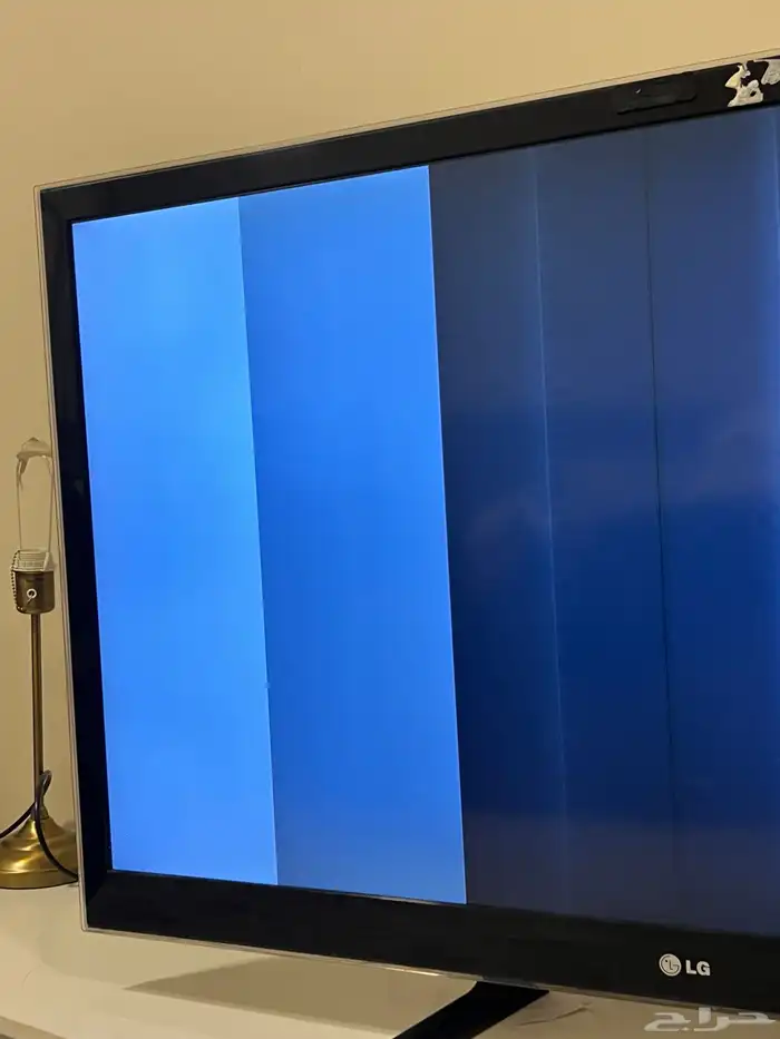 كنب وتلفزيون للبيع 3