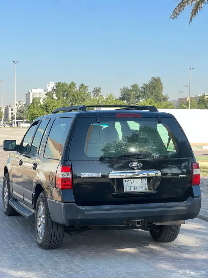فورد اكسبيدشن قصير 2011 13