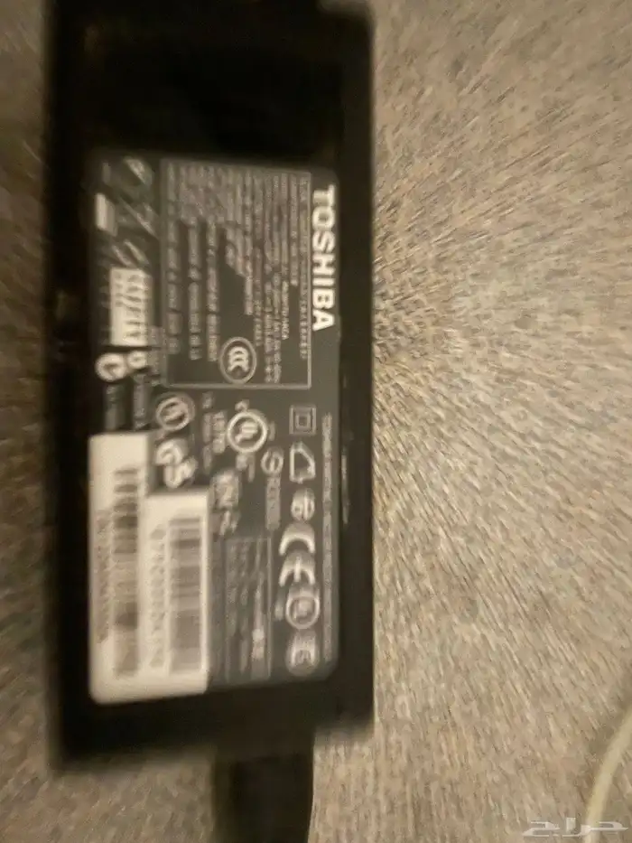بطارية او سلك شاحن لابتوب توشيبا قديم 1