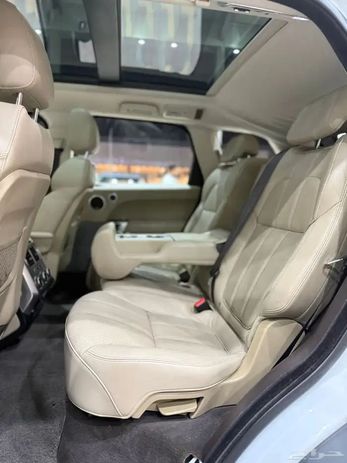 رنج روفر سبورت موديل 2015 نظيف جدا 11