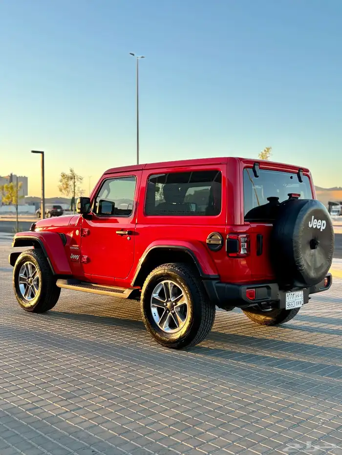 جيب رانجلر 6 سلندر بحالة الوكالة 2023 4