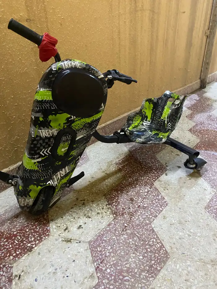 سكوتر شغال شاحن ضايع المفتاح موجود السعر 200 1