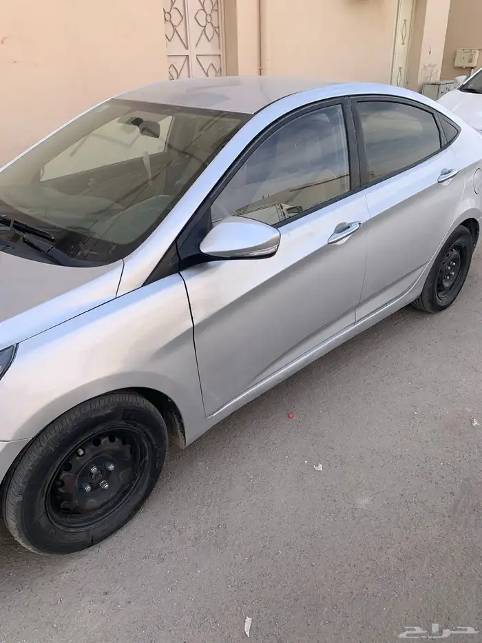 اكسنت 2011 للبيع 2