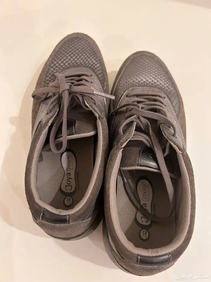 حذاء جويا طبي مريح جدا وعملي مستعمل مرتين ا 1