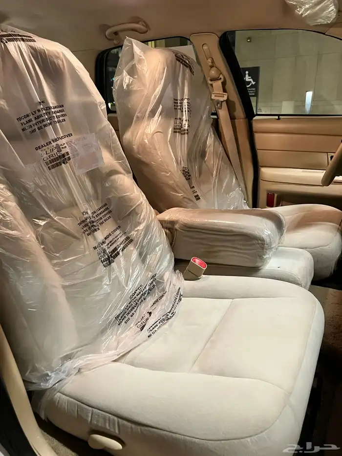 فورد فكتوريا مخزن 40