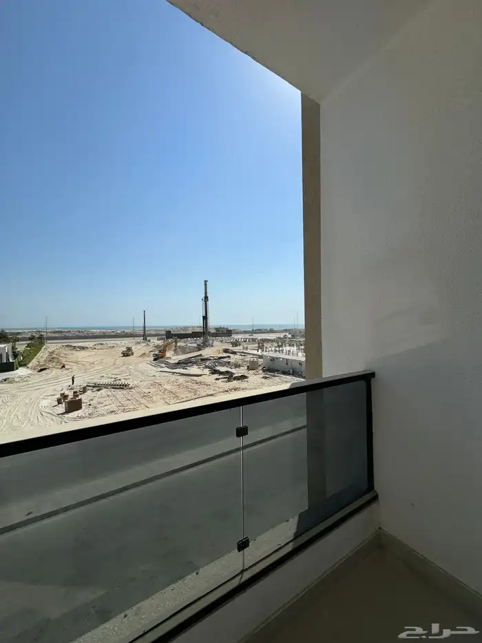 للايجار شقة فاخرة حي البحر الخبر 6