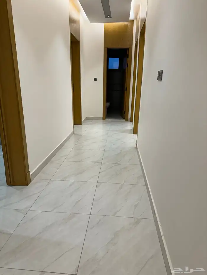 أثاث شقة فخمة في القيم الأسفل الطايف 0