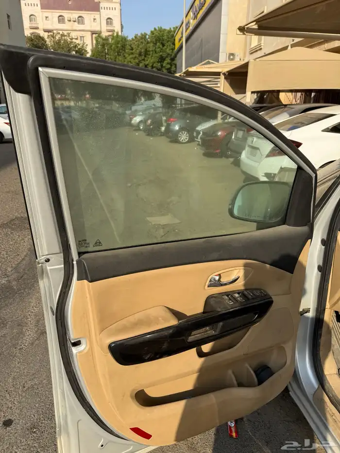 للبيع كيا كرنفال مصدومه 8