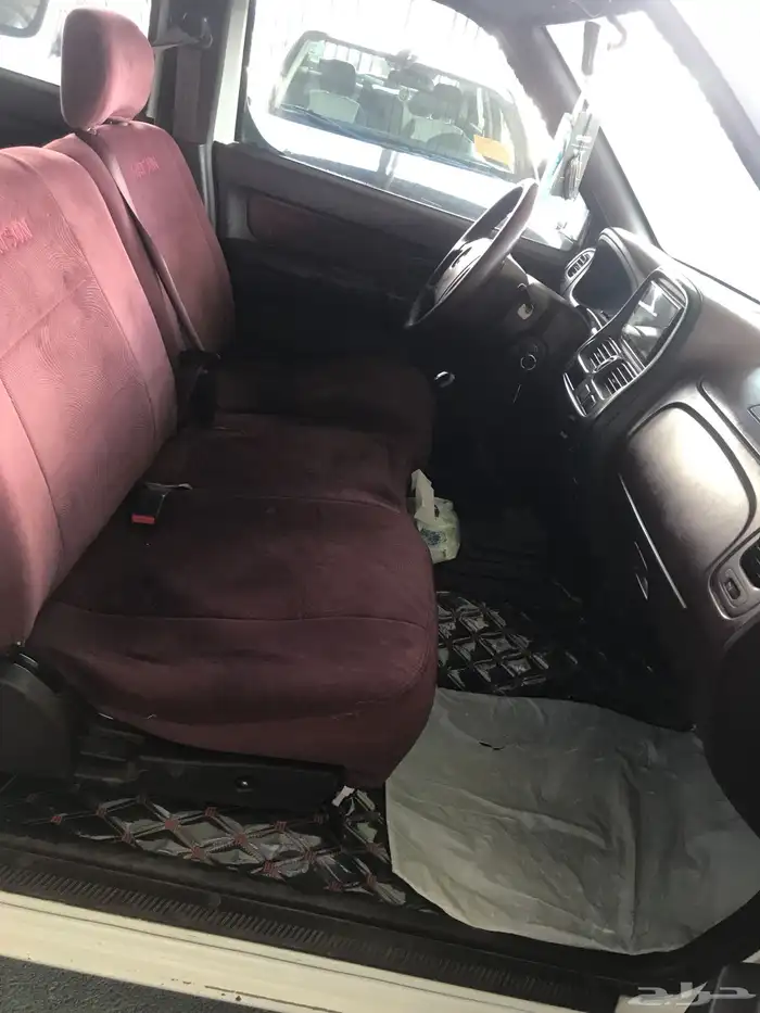 نيسان غمارتين GLموديل 2006 15