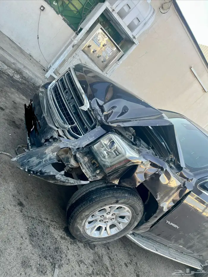 للبيع جمس يوكن قصير دبل 2016 مصدوم 0