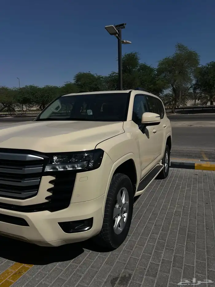 تويوتا لاندكروزر 2022 عدد 7 حبات البيع مستعجل سعر مناسب 9