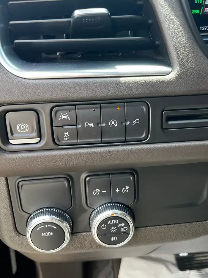 جى ام سي يوكن SLE طويل موديل 2022 18