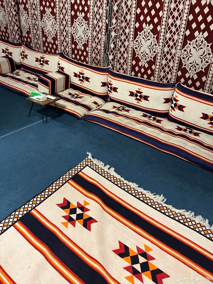 جلسة أرضية مستعمل 0