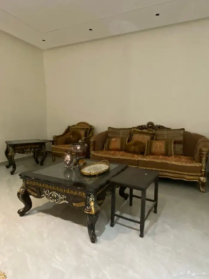 طقم كنب أمريكي نظيف استعمال بسيط 0