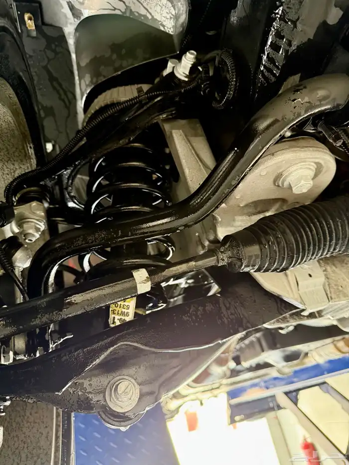 لينكون تاون كار لارج L ( مخزن 95الف ) سعودي 2011 بدي وكالة 75