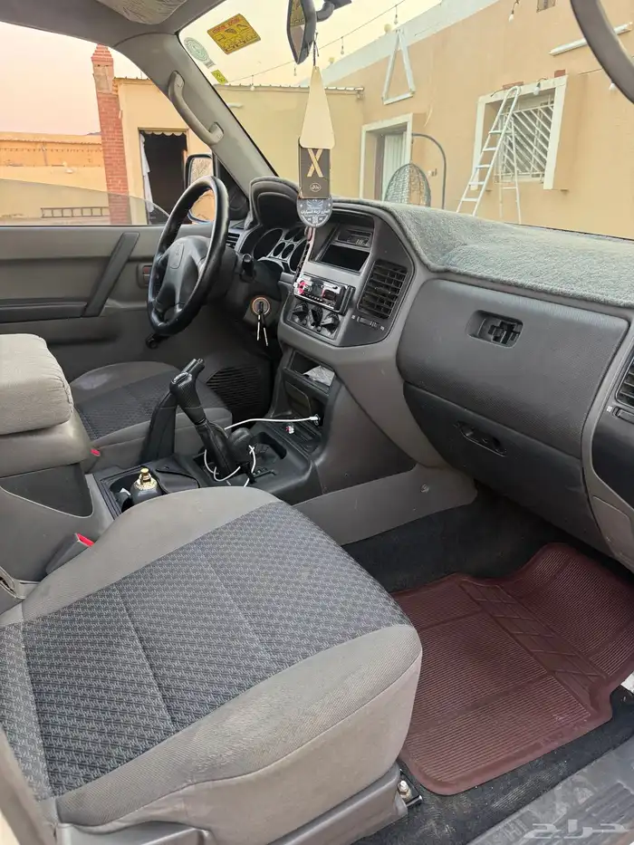 باجيرو 2004 11