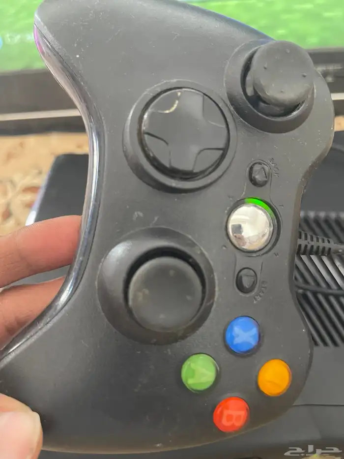 اكس بوكس 360 مع يده شغال شرط 8